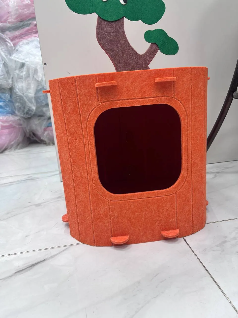 Квадратный домик для кошки