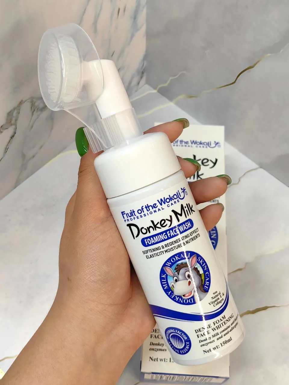 Пенка для умывания лица с ослиным молоком Wokali Donkey Milk